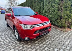 Mitsubishi Outlander 2,2 DI-D nafta manuál 110 kw - 3