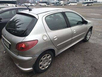 Peugeot 206 1,4 2007 - 3