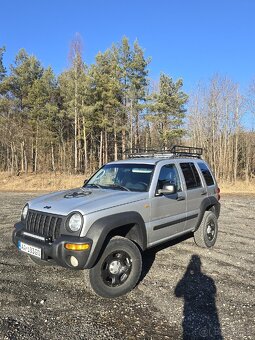 Jeep kj cherokee - 3