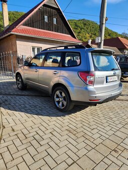 Predám Subaru Forester - 3