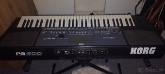 Korg pa 600 - 3