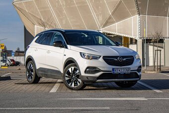 Opel Grandland X 1.2 TURBO S&S Enjoy - 3