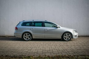 VW Passat B7 R-line 125kw DSG 4x4 2.0TDi webasto LED kamera - 3