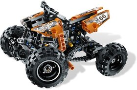 ZĽAVA LEGO Technic 9392 Štvorkolka - 3