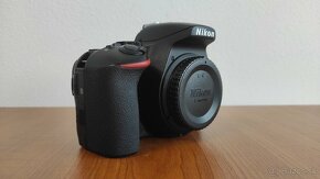 Nikon D5600, možnosť kúpiť s objektívom, 7664 uzávierok - 3