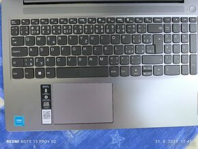 Lenovo IdeaPad Slim 3 15IAN8 - 3