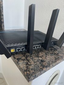 Netgear NIGHTHAWK X8 AC5300 - 3