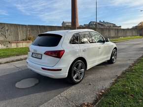 Audi Q5 Quattro model 2011 - 3