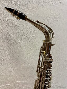 Alt saxofón Amati - 3