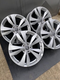 ✅ R18 ®️ Originál VW 5x112 ET50 ✅ VW Škoda Seat Audi - 3