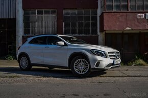 Mercedes-Benz GLA 180 Entry A/T - 3