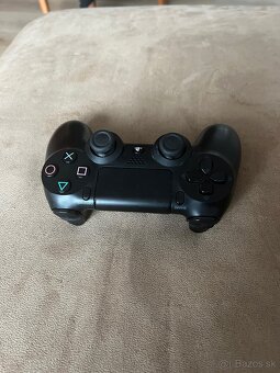 Ovládač na Playstation dualshock V4 - 3