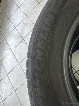 Predám letné 4ks 215/60 R16 MICHELIN - 3