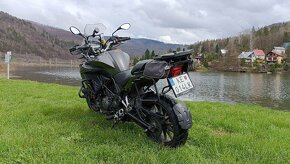 Benelli TRK502 Traveller, kufre GIVI, Navigácia TomTom, A2 - 3