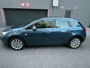 Opel Astra 1.4 88kw 2013 5900€ - 3