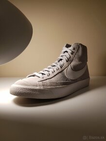 Nike Blazer Mid 77 sivá - 3