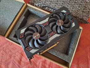 Sapphire PULSE Radeon RX 5700XT 8G - 3