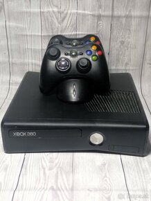 Xbox 360 Slim + Kinect - 3