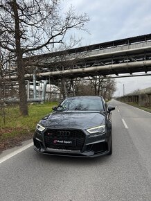 Audi RS3 Sportback 2.5 TFSI quattro S tronic - 3