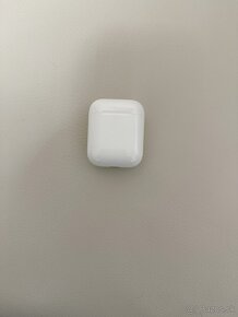 Predám slúchadlá Apple AirPods 2. generácie - 3