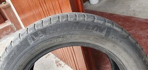 195/60/16-Michelin - 3