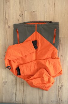 Predám detský zimný komplet Quiksilver – bunda + oteplováky - 3