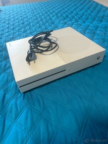 Xbox one s 1T - 3