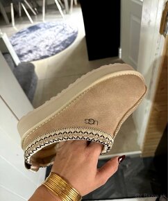 UGG tazz platform - 3