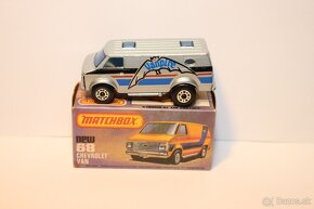 Matchbox SF Chevrolet Van - 3