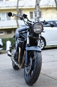 Suzuki GSF 600 S - 3