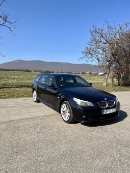 BMW 5 Touring (E61) M packet – spoľahlivé a pohodlné kombi - 3