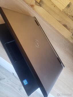 Dell vostro 3550 i7 4x2.7Ghz,8GBRAM,SSD240GB,hdmi,wifi,BT - 3