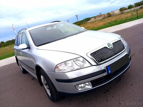 SKODA OCTAVIA COMBI 1.9TDI ELEGANCE . - 3