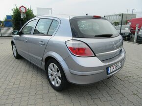 Opel astra H - 3