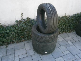 Predám 4x letné ako nové pneu Pirelli 215/55 R17 94VXL - 3