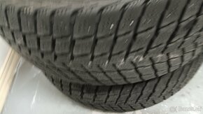 235/50 r18 nexen - 3