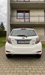 Toyota Yaris Hybrid 1.5 HSD CVT - 3