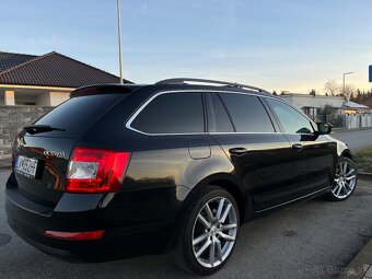 Škoda Octavia III. 2.0TDI Combi Elegance DSG Panoráma - 3