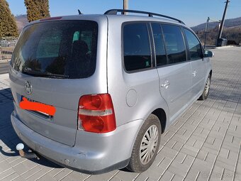 Volkswagen Touran 1,9 TDI automat - 3