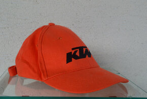 Predám oranžovú čapicu KTM - 3