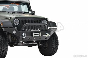 Predný oceľový pevnostný nárazník R8 Jeep Wrangler JK 07-18 - 3