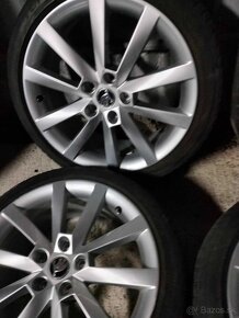 4ks alu disky orig. Škoda 5x112 R18 pneu 225/40 r18 - 3