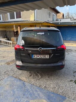 Opel zafira tourer - 3