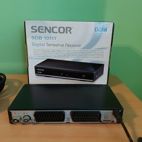 PREDÁM SET-TOP BOX SENCOR S IZBOVOU ANTÉNOU TURBO - 3