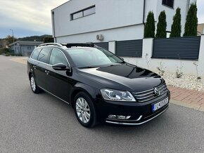 VW Passat B7 Variant 2.0 TDi Highline - 3