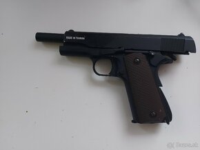 Predám airsoftovú pištoo M1911 A1 Gas blowback - 3