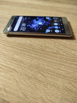 Sony Xperia XZ2 Premium / 6/64GB Gold TOP stav - 3