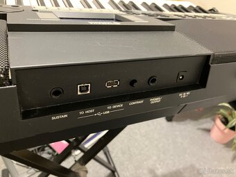 Yamaha PSR-S550 - 3