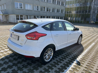 Ford Focus 1.0 EcoBoost 74 kW Hatchback 5 dv. - 3