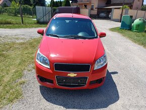 Predám Chevrolet Aveo 1,2i benzín,55kw,1.majiteĺ, rok výroby - 3